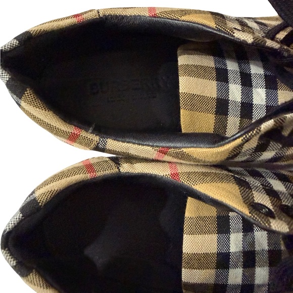 Burberry Womens Plaid Sneakers Size 8 - Picture 9 of 9
